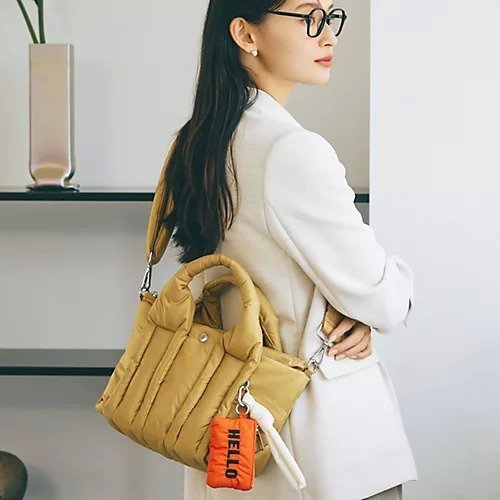【トプカピ/TOPKAPI】の【Breath TOPKAPI】パフィング 2way ミニ トートバッグ チャーム付き 人気、トレンドファッション・服の通販 founy(ファニー) 　ファッション　Fashion　レディースファッション　Fashion for Women　バッグ　Bags　クッション　Cushion, Throw Pillow　ショルダー　Shoulder, Shoulder Strap　財布　Wallet, Purse　チャーム　Charm, Pendant　フォルム　Silhouette, Form　ポーチ　Pouch, Small Case　リップ　Lip, Lip Motif　other-3|ID: prp329100004669719 ipo3291000000033763271