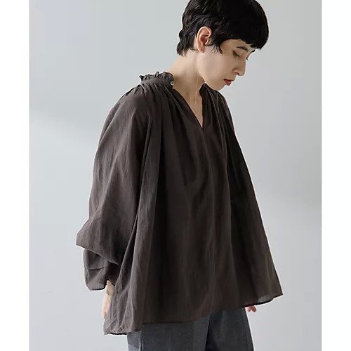 【ウィムガゼット/Whim Gazette】のカフスギャザーブラウス 人気、トレンドファッション・服の通販 founy(ファニー) 　ファッション　Fashion　レディースファッション　Fashion for Women　トップス・カットソー　Cut & Sew Tops　シャツ・ブラウス・オフィスカジュアル　Elegant Blouses & Button-Ups　カフス　Cuff Design　ギャザー　Gathered, Ruffled　フリル　Frill, Ruffle　ベビー　Baby, Babywear　エレガント 上品　Elegant　2025年　2025　2025-2026秋冬・A/W　Autumn/Winter 2025–26 AW25–26　other-2|ID: prp329100004684646 ipo3291000000033830764