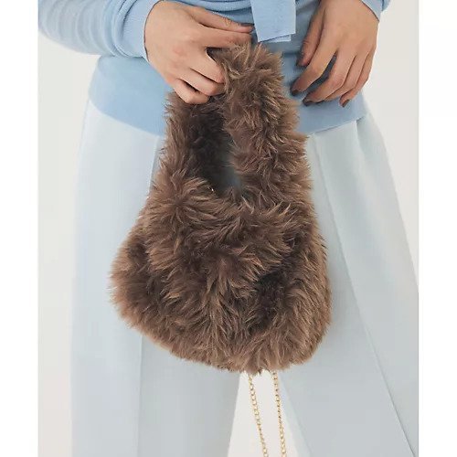 【ウィムガゼット/Whim Gazette】の【THE PAUSE】フェイクファーミニBAG 人気、トレンドファッション・服の通販 founy(ファニー) 　ファッション　Fashion　レディースファッション　Fashion for Women　バッグ　Bags　アクセサリー　Fashion Accessories　ヴィンテージ　Vintage Style　グラデーション　Gradient, Ombre　スマート　Smart, Elegant　財布　Wallet, Purse　チェーン　Chain, Chain Strap　フェイクファー　Faux Fur, Imitation Fur　フォルム　Silhouette, Form　ワーク　Workwear, Utility Style　2025年　2025　2025-2026秋冬・A/W　Autumn/Winter 2025–26 AW25–26　 other-1|ID: prp329100004684695 ipo3291000000033831175