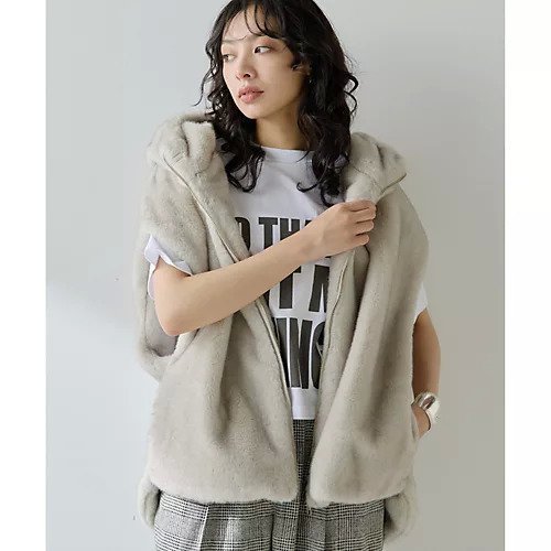 【ウィムガゼット/Whim Gazette】のミンクフェイクファーブルゾン 人気、トレンドファッション・服の通販 founy(ファニー) 　ファッション　Fashion　レディースファッション　Fashion for Women　アウター　Coat / Outerwear Collection　ブルゾンジャケット・スポーティアウター　Blouson Jackets　2025年　2025　2025-2026秋冬・A/W　Autumn/Winter 2025–26 AW25–26　フロント　Front, Front Design　プリント　Print, Printed Pattern　A/W・秋冬　Autumn/Winter　other-2|ID: prp329100004684722 ipo3291000000033831325