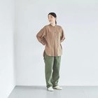 【ハウ/HAU】のstand color shirts light 人気、トレンドファッション・服の通販 founy(ファニー) ファッション Fashion レディースファッション Fashion for Women トップス・カットソー Cut & Sew Tops シャツ・ブラウス・オフィスカジュアル Elegant Blouses & Button-Ups シルク Silk, 100% Silk ポケット Pocket, Pocket Detail 夏 Summer 秋 Autumn thumbnail ブラウン|ID: prp329100004684852 ipo3291000000033832053
