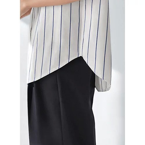 【スタイルデリ/STYLE DELI】の広め間隔ストライプシャツ 人気、トレンドファッション・服の通販 founy(ファニー) 　ファッション　Fashion　レディースファッション　Fashion for Women　トップス・カットソー　Cut & Sew Tops　シャツ・ブラウス・オフィスカジュアル　Elegant Blouses & Button-Ups　春　Spring　秋　Autumn　カフス　Cuff Design　カーディガン　Cardigan, Knitwear　スウェット / スエット　Sweatshirt, Sweatwear　ストライプ　Stripe, Striped Pattern　定番　Standard, Basic Item　バランス　Balance, Style Balance　パール　Pearl, Pearl Accent　フロント　Front, Front Design　ボーダー　Border, Stripe　ポケット　Pocket, Pocket Detail　ワイド　Wide, Wide Fit　冬　Winter / This Winter　A/W・秋冬　Autumn/Winter　other-3|ID: prp329100004686521 ipo3291000000033842210
