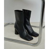 【ウィムガゼット/Whim Gazette】の【Hoaw.】スクエアショートブーツ 人気、トレンドファッション・服の通販 founy(ファニー) ファッション Fashion レディースファッション Fashion for Women アクセサリー Fashion Accessories シューズ Shoes, Footwear ショート Short, Short Length フォルム Silhouette, Form モダン Modern, Contemporary エレガント 上品 Elegant 2025年 2025 2025-2026秋冬・A/W Autumn/Winter 2025–26 AW25–26 |ID:prp329100004695434
