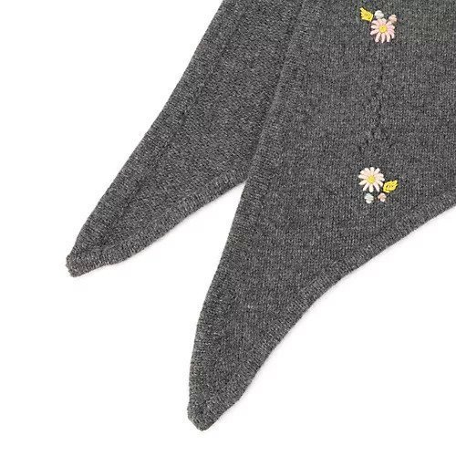 【ヤンヤン/YANYAN】のDAISY TIE HOOD 人気、トレンドファッション・服の通販 founy(ファニー) 　ファッション　Fashion　レディースファッション　Fashion for Women　2025年　2025　2025-2026秋冬・A/W　Autumn/Winter 2025–26 AW25–26　カラフル　Colorful Design　A/W・秋冬　Autumn/Winter　other-2|ID: prp329100004695587 ipo3291000000034942491