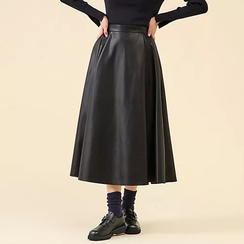 【マルティニーク/martinique】のフェイクレザースカート インテリア・キッズ・メンズ・レディースファッション・服の通販 founy(ファニー) https://founy.com/ ファッション Fashion レディースファッション Fashion for Women スカート Skirts おすすめ Recommended / Our Picks シンプル Simple, Minimal フェイクレザー Faux Leather, PU Leather リアル Real, Realistic エレガント 上品 Elegant A/W・秋冬 Autumn/Winter |ID: prp329100004698528 ipo3291000000033928125