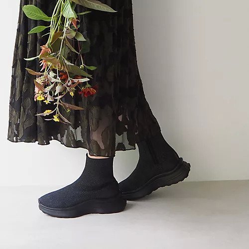 【エンチャンテッド/enchanted】のサイドジップスニカーソールニットブーツ インテリア・キッズ・メンズ・レディースファッション・服の通販 founy(ファニー) 　ファッション　Fashion　レディースファッション　Fashion for Women　サイドジップ　Side Zip, Side Zipper　シルバー　Silver, Metallic Silver　シンプル　Simple, Minimal　スニーカー　Sneakers, Trainers　ソックス　Socks, Hosiery　タイツ　Tights, Legwear　フィット　Fit, Slim Fit　ロング　Long, Long-Length　定番　Standard, Basic Item　春　Spring　秋　Autumn　軽量　Lightweight, Ultra Light　ブラックメタリック|ID: prp329100004698536 ipo3291000000033928180