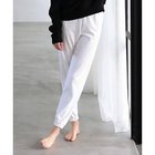 【ジュリエ/Julier】のプランプストレッチ ギャザーパンツ 人気、トレンドファッション・服の通販 founy(ファニー) ファッション Fashion レディースファッション Fashion for Women パンツ Pants & Trousers ギャザー Gathered, Ruffled コレクション Collection, Seasonal Line 吸水 Absorbent, Quick-Dry 抗菌 Antibacterial, Bacteria-Resistant スタイリッシュ Stylish, Fashionable ストレッチ Stretch, Stretchy Fabric セットアップ Set-Up, Coordinated Outfit フィット Fit, Slim Fit ポケット Pocket, Pocket Detail メッシュ Mesh, Net Fabric ヨガ Yoga, Yoga Wear リラックス Relax, Relaxed Fit ワーク Workwear, Utility Style thumbnail ホワイト|ID: prp329100004700026 ipo3291000000033937098