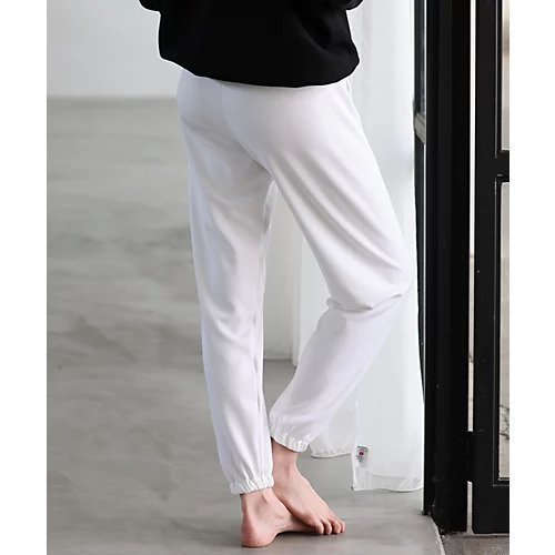 【ジュリエ/Julier】のプランプストレッチ ギャザーパンツ 人気、トレンドファッション・服の通販 founy(ファニー) 　ファッション　Fashion　レディースファッション　Fashion for Women　パンツ　Pants & Trousers　ギャザー　Gathered, Ruffled　コレクション　Collection, Seasonal Line　吸水　Absorbent, Quick-Dry　抗菌　Antibacterial, Bacteria-Resistant　スタイリッシュ　Stylish, Fashionable　ストレッチ　Stretch, Stretchy Fabric　セットアップ　Set-Up, Coordinated Outfit　フィット　Fit, Slim Fit　ポケット　Pocket, Pocket Detail　メッシュ　Mesh, Net Fabric　ヨガ　Yoga, Yoga Wear　リラックス　Relax, Relaxed Fit　ワーク　Workwear, Utility Style　other-3|ID: prp329100004700026 ipo3291000000033937104