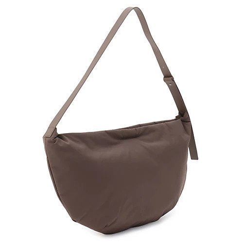【アモーメント/AMOMENTO】のLARGE PADDED BAG 人気、トレンドファッション・服の通販 founy(ファニー) 　ファッション　Fashion　レディースファッション　Fashion for Women　バッグ　Bags　2025年　2025　2025-2026秋冬・A/W　Autumn/Winter 2025–26 AW25–26　タフタ　Taffeta, Structured Fabric　ポケット　Pocket, Pocket Detail　other-2|ID: prp329100004700040 ipo3291000000033937308