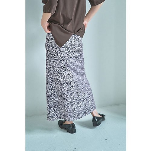 【マージュール/marjour】のLEOPARD SLIT SKIRT 人気、トレンドファッション・服の通販 founy(ファニー) 　ファッション　Fashion　レディースファッション　Fashion for Women　スカート　Skirts　春　Spring　シンプル　Simple, Minimal　スウェット / スエット　Sweatshirt, Sweatwear　ストレッチ　Stretch, Stretchy Fabric　タイツ　Tights, Legwear　ヒョウ　Leopard, Animal Print　ポケット　Pocket, Pocket Detail　レオパード　Leopard, Animal Print　レギンス　Leggings, Stretch Pants　冬　Winter / This Winter　A/W・秋冬　Autumn/Winter　S/S・春夏　SS, Spring/Summer, Warm Season　夏　Summer　 other-1|ID: prp329100004700190 ipo3291000000033938317