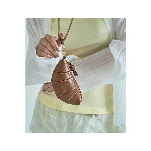 【マージュール/marjour】のBURNT CROISSANT CHARM 人気、トレンドファッション・服の通販 founy(ファニー) 　ファッション　Fashion　レディースファッション　Fashion for Women　チャーム　Charm, Pendant　ポーチ　Pouch, Small Case　リップ　Lip, Lip Motif　ループ　Loop, Loop Knit　other-2|ID: prp329100004700193 ipo3291000000033938333