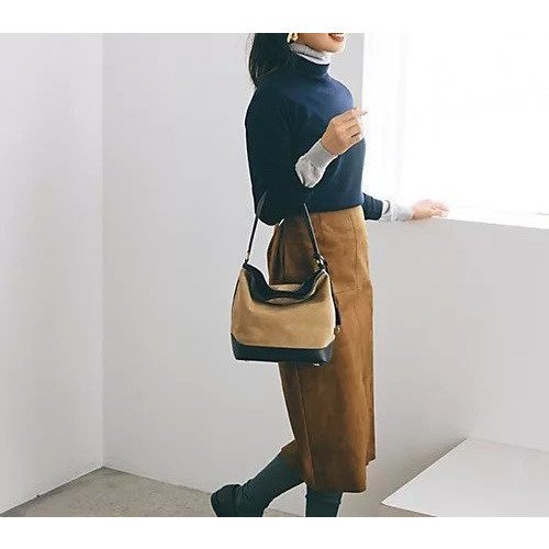 【トプカピ/TOPKAPI】の【TREASURE TOPKAPI】スエード レザーコンビ ワンショルダーバッグ チャーム付き 人気、トレンドファッション・服の通販 founy(ファニー) 　ファッション　Fashion　レディースファッション　Fashion for Women　アクセサリー　Fashion Accessories　コンビ　Combo, Combination Style　チャーム　Charm, Pendant　フォルム　Silhouette, Form　A/W・秋冬　Autumn/Winter　other-3|ID: prp329100004701662 ipo3291000000033948810