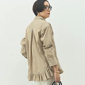 【リエミラー/Rie Miller】 ウォッシャブル裾フリルレギュラーカラーシャツ人気、トレンドファッション・服の通販 founy(ファニー) ファッション Fashion レディースファッション Fashion for Women トップス・カットソー Cut & Sew Tops シャツ・ブラウス・オフィスカジュアル Elegant Blouses & Button-Ups 2025年 2025 2025-2026秋冬・A/W Autumn/Winter 2025–26 AW25–26 おすすめ Recommended / Our Picks ウォッシャブル Machine Washable ギャザー Gathered, Ruffled パターン Pattern, Design Print フリル Frill, Ruffle ベスト Vest, Waistcoat ヨーク Yoke, Yoke Design 今季 This Season, Current Season |ID:prp329100004707951