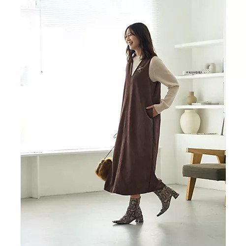 【スタイルデリ/STYLE DELI】の【LUXE】フェイクスエードジャンパースカート 人気、トレンドファッション・服の通販 founy(ファニー) 　ファッション　Fashion　レディースファッション　Fashion for Women　スカート　Skirts　カットソー　Cut and Sewn Top　シンプル　Simple, Minimal　スニーカー　Sneakers, Trainers　トレンド　Trend, Trending Now　ノースリーブ　Sleeveless, No-Sleeve　長袖　Long Sleeve, Full Sleeve　半袖　Short Sleeve, Half Sleeve　ロング　Long, Long-Length　冬　Winter / This Winter　A/W・秋冬　Autumn/Winter　エレガント 上品　Elegant　other-3|ID: prp329100004707976 ipo3291000000034004644