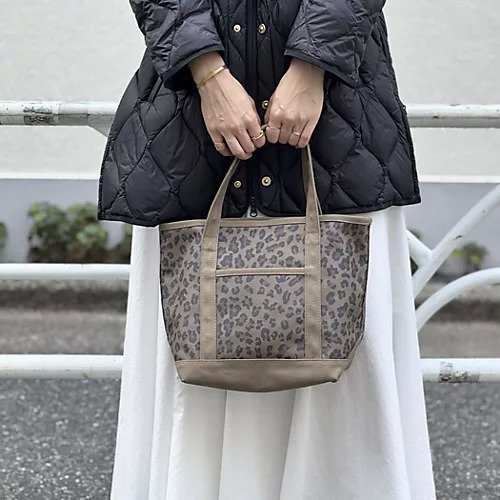 【ノーリーズ/NOLLEY'S】のレオパード柄トートバッグ インテリア・キッズ・メンズ・レディースファッション・服の通販 founy(ファニー) 　ファッション　Fashion　レディースファッション　Fashion for Women　バッグ　Bags　シンプル　Simple, Minimal　デニム　Denim, Jeans Material　レオパード　Leopard, Animal Print　ワンポイント　One Point, Statement Accent　レオパード|ID: prp329100004707991 ipo3291000000034777822