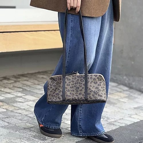 【ノーリーズ/NOLLEY'S】のレオパード柄ボストンバッグ インテリア・キッズ・メンズ・レディースファッション・服の通販 founy(ファニー) 　ファッション　Fashion　レディースファッション　Fashion for Women　バッグ　Bags　コンパクト　Compact, Small Size　スマート　Smart, Elegant　ボストンバッグ　Boston Bag, Retro Bag　リップ　Lip, Lip Motif　レオパード　Leopard, Animal Print　エレガント 上品　Elegant　財布　Wallet, Purse　レオパード|ID: prp329100004707997 ipo3291000000034777860