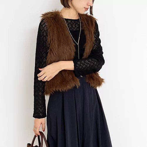 【ノーリーズ/NOLLEY'S】の【MARILYN MOON/マリリーンムーン】2WAYシャギーファーベスト インテリア・キッズ・メンズ・レディースファッション・服の通販 founy(ファニー) https://founy.com/ ファッション Fashion レディースファッション Fashion for Women アウター Coat / Outerwear Collection トップス・カットソー Cut & Sew Tops ベスト&ジレ / 重ね着スタイル Vests & Gilets 2025年 2025 2025-2026秋冬・A/W Autumn/Winter 2025–26 AW25–26 エレガント 上品 Elegant クロップド Cropped, Short Length モダン Modern, Contemporary 人気 Popular, Best Seller |ID: prp329100004708171 ipo3291000000034696234