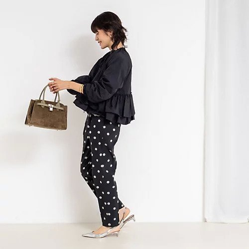 【ノーリーズ/NOLLEY'S】の【MARILYN MOON/マリリーンムーン】スパイラルタフタラッフルブルゾン 人気、トレンドファッション・服の通販 founy(ファニー) 　ファッション　Fashion　レディースファッション　Fashion for Women　アウター　Coat / Outerwear Collection　ブルゾンジャケット・スポーティアウター　Blouson Jackets　エレガント 上品　Elegant　ギャザー　Gathered, Ruffled　バランス　Balance, Style Balance　フロント　Front, Front Design　ブルゾン　Blouson, Bomber Jacket　ボトム　Bottoms, Lower Wear　ポケット　Pocket, Pocket Detail　モダン　Modern, Contemporary　ラッフル　Ruffle, Frill　おすすめ　Recommended / Our Picks　2025年　2025　2025-2026秋冬・A/W　Autumn/Winter 2025–26 AW25–26　other-3|ID: prp329100004708198 ipo3291000000034028724