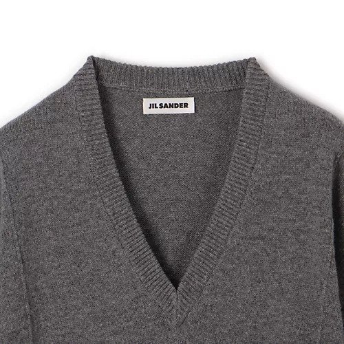 【ジル サンダー/JIL SANDER】のVN LS SWEATER W/ PINTUCK 人気、トレンドファッション・服の通販 founy(ファニー) 　ファッション　Fashion　レディースファッション　Fashion for Women　トップス・カットソー　Cut & Sew Tops　レディースパーカー・カジュアルフーディー　Casual Hoodies & Sweatshirts　スウェット・クルーネックトップス　Sweatshirts & Crewnecks / Relaxed Fit Sweat Tops　2025年　2025　2025-2026秋冬・A/W　Autumn/Winter 2025–26 AW25–26　other-3|ID: prp329100004709261 ipo3291000000034016070