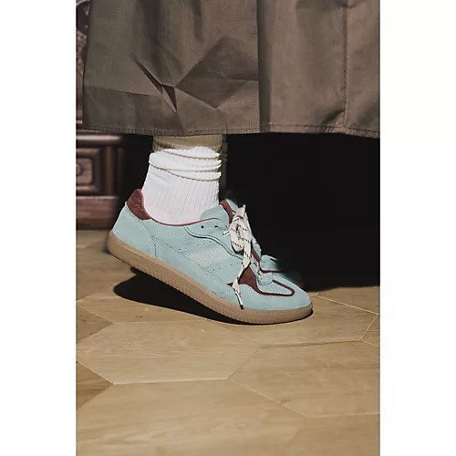 【アロハス/ALOHAS】のスウェードスニーカー 人気、トレンドファッション・服の通販 founy(ファニー) 　ファッション　Fashion　レディースファッション　Fashion for Women　秋　Autumn　今季　This Season, Current Season　シューズ　Shoes, Footwear　ショート　Short, Short Length　スニーカー　Sneakers, Trainers　スポーティ　Sporty, Casual Athletic　スラックス　Slacks, Dress Pants　スリッパ　Slippers, Room Shoes　ソックス　Socks, Hosiery　トレンド　Trend, Trending Now　パープル　Purple, Violet　フォルム　Silhouette, Form　おすすめ　Recommended / Our Picks　旅行　Travel　ビジネス 仕事 通勤　Business / Work / Commuting　other-2|ID: prp329100004709302 ipo3291000000034016382