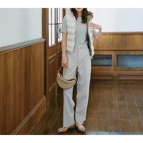 【デュベティカ/DUVETICA】のFEBERAQUATTRO ダウンベスト 人気、トレンドファッション・服の通販 founy(ファニー) 　ファッション　Fashion　レディースファッション　Fashion for Women　アウター　Coat / Outerwear Collection　トップス・カットソー　Cut & Sew Tops　ベスト&ジレ / 重ね着スタイル　Vests & Gilets　イタリア　Italy　エレガント 上品　Elegant　キルティング　Quilted, Quilting　コンパクト　Compact, Small Size　シャイニー　Shiny, Glossy Finish　ダウン　Down, Puffer　フェミニン　Feminine, Girly　ベスト　Vest, Waistcoat　ラグジュアリー　Luxury, Elegant　洗える　Machine Washable　other-2|ID: prp329100004709337 ipo3291000000034016650