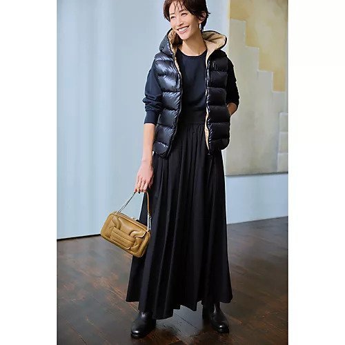 【デュベティカ/DUVETICA】のFEBERAQUATTRO ダウンベスト 人気、トレンドファッション・服の通販 founy(ファニー) 　ファッション　Fashion　レディースファッション　Fashion for Women　アウター　Coat / Outerwear Collection　トップス・カットソー　Cut & Sew Tops　ベスト&ジレ / 重ね着スタイル　Vests & Gilets　イタリア　Italy　エレガント 上品　Elegant　キルティング　Quilted, Quilting　コンパクト　Compact, Small Size　シャイニー　Shiny, Glossy Finish　ダウン　Down, Puffer　フェミニン　Feminine, Girly　ベスト　Vest, Waistcoat　ラグジュアリー　Luxury, Elegant　洗える　Machine Washable　other-2|ID: prp329100004709337 ipo3291000000034696388