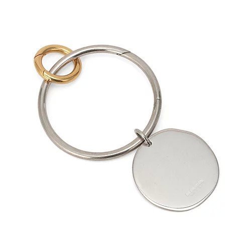 【ジル サンダー/JIL SANDER】のCIRCLE CHARM インテリア・キッズ・メンズ・レディースファッション・服の通販 founy(ファニー) https://founy.com/ ファッション Fashion レディースファッション Fashion for Women 2025年 2025 2025-2026秋冬・A/W Autumn/Winter 2025–26 AW25–26 サークル Circle, Round Design シンプル Simple, Minimal スマホ Smartphone, Mobile Device チャーム Charm, Pendant |ID: prp329100004709345 ipo3291000000034016702
