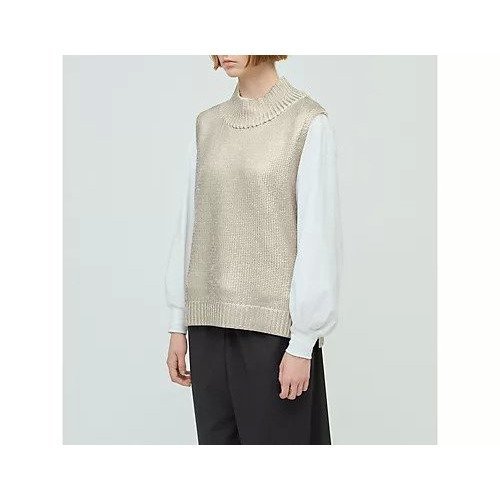 【ミズイロ インド/mizuiro ind】の箔プリントハイネックベスト 人気、トレンドファッション・服の通販 founy(ファニー) 　ファッション　Fashion　レディースファッション　Fashion for Women　アウター　Coat / Outerwear Collection　トップス・カットソー　Cut & Sew Tops　ベスト&ジレ / 重ね着スタイル　Vests & Gilets　スリット　Slit, Slit Detail　プリント　Print, Printed Pattern　ベーシック　Basic, Essential　ラグジュアリー　Luxury, Elegant　other-2|ID: prp329100004710721 ipo3291000000034027791