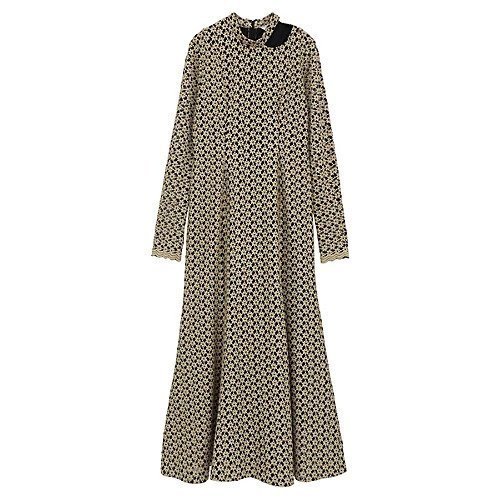 【クラネ/CLANE】の3D FLOWER LACE SLASH NECK ONEPIECE インテリア・キッズ・メンズ・レディースファッション・服の通販 founy(ファニー) 　ファッション　Fashion　レディースファッション　Fashion for Women　2025年　2025　2025-2026秋冬・A/W　Autumn/Winter 2025–26 AW25–26　おすすめ　Recommended / Our Picks　カッティング　Cutting Detail　シンプル　Simple, Minimal　スカラップ　Scallop, Scalloped Edge　ストレッチ　Stretch, Stretchy Fabric　スリット　Slit, Slit Detail　デコルテ　Décolleté, Neckline　フラワー　Flower, Floral　レース　Lace, Lace Fabric　今季　This Season, Current Season　MIX|ID: prp329100004714109 ipo3291000000034057265