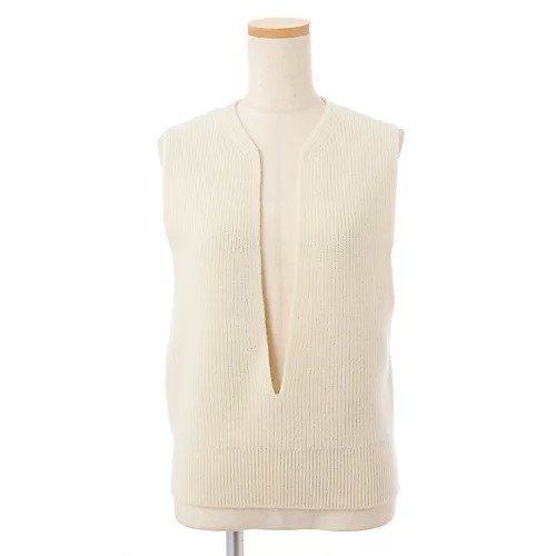 【ロエフ/LOEFF】のニットベスト 人気、トレンドファッション・服の通販 founy(ファニー) 　ファッション　Fashion　レディースファッション　Fashion for Women　アウター　Coat / Outerwear Collection　トップス・カットソー　Cut & Sew Tops　ニット　Knit Tops & Sweaters　ベスト&ジレ / 重ね着スタイル　Vests & Gilets　スリット　Slit, Slit Detail　タートル　Turtleneck, Turtle Collar　ベスト　Vest, Waistcoat　ヴィンテージ　Vintage Style　other-3|ID: prp329100004715409 ipo3291000000035414967