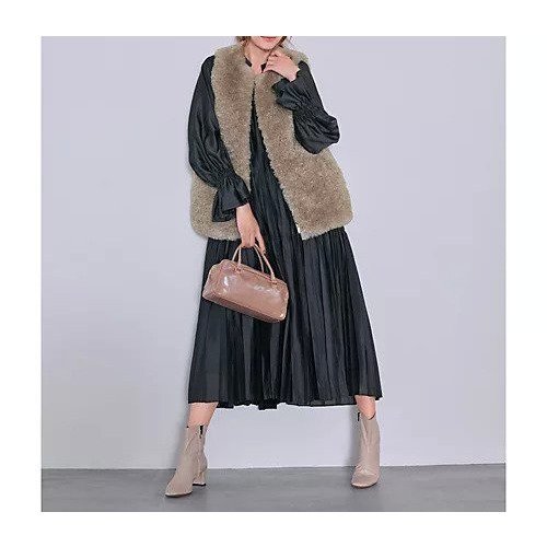 【プルミエ アロンディスモン/1er Arrondissement】のティアード手絞りプリーツワンピース 人気、トレンドファッション・服の通販 founy(ファニー) 　ファッション　Fashion　レディースファッション　Fashion for Women　ワンピース　Dresses　エアリー　Airy Texture　ギャザー　Gathered, Ruffled　ティアード　Tiered, Tiered Style　フェミニン　Feminine, Girly　フレア　Flare, Flared　プリーツ　Pleats, Pleated　ワッシャー　Washer, Crinkled Finish　エレガント 上品　Elegant　other-2|ID: prp329100004715466 ipo3291000000034068905