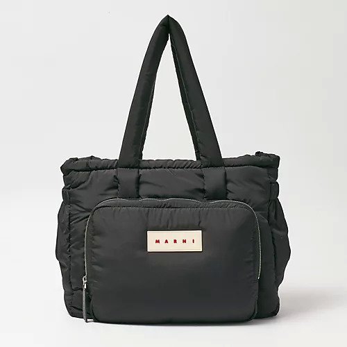 【マルニ/MARNI】のTOTE E/W PUFFY インテリア・キッズ・メンズ・レディースファッション・服の通販 founy(ファニー) 　ファッション　Fashion　レディースファッション　Fashion for Women　バッグ　Bags　おすすめ　Recommended / Our Picks　ギャザー　Gathered, Ruffled　クール　Cool, Chic　トラベル　Travel, Travel Gear　ポケット　Pocket, Pocket Detail　ビジネス 仕事 通勤　Business / Work / Commuting　旅行　Travel　ブラック|ID: prp329100004715470 ipo3291000000034068922