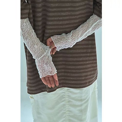 【マージュール/marjour】のVINTAGE NUANCE SHEER LACE TOPS インテリア・キッズ・メンズ・レディースファッション・服の通販 founy(ファニー) 　ファッション　Fashion　レディースファッション　Fashion for Women　トップス・カットソー　Cut & Sew Tops　インナー　Innerwear　ヴィンテージ　Vintage Style　洗える　Machine Washable　シアー　Sheer, See-Through　ジャケット　Jacket, Outerwear　スウェット / スエット　Sweatshirt, Sweatwear　ストレッチ　Stretch, Stretchy Fabric　とろみ　Fluid, Flowy Fabric　ポケット　Pocket, Pocket Detail　レース　Lace, Lace Fabric　夏　Summer　OFFWHITE|ID: prp329100004715643 ipo3291000000036045880