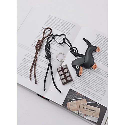 【スタイルデリ/STYLE DELI】の【BLK001】ダックスフントバッグチャーム 人気、トレンドファッション・服の通販 founy(ファニー) 　ファッション　Fashion　レディースファッション　Fashion for Women　アクセサリー　Fashion Accessories　アンティーク　Antique-Inspired　ヴィンテージ　Vintage Style　カラフル　Colorful Design　シンプル　Simple, Minimal　チャーム　Charm, Pendant　ベーシック　Basic, Essential　モチーフ　Motif, Design Theme　ラップ　Wrap, Wrap Design　ループ　Loop, Loop Knit　おすすめ　Recommended / Our Picks　 other-1|ID: prp329100004715660 ipo3291000000034921495