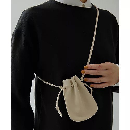 【ウィムガゼット/Whim Gazette】の【Christian AKS】Lamb leather ポーチ インテリア・キッズ・メンズ・レディースファッション・服の通販 founy(ファニー) 　ファッション　Fashion　レディースファッション　Fashion for Women　ポーチ&ミニバッグ　Pouches & Mini Bags　アクセサリー　Fashion Accessories　シンプル　Simple, Minimal　ポーチ　Pouch, Small Case　2025年　2025　2025-2026秋冬・A/W　Autumn/Winter 2025–26 AW25–26　オフホワイト|ID: prp329100004716608 ipo3291000000034078822
