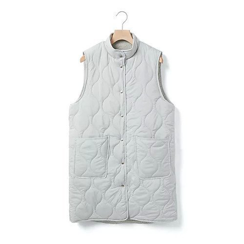 【ミディウミ/MidiUmi】のキルティングリバーシブルベスト インテリア・キッズ・メンズ・レディースファッション・服の通販 founy(ファニー) 　ファッション　Fashion　レディースファッション　Fashion for Women　アウター　Coat / Outerwear Collection　トップス・カットソー　Cut & Sew Tops　ベスト&ジレ / 重ね着スタイル　Vests & Gilets　キルティング　Quilted, Quilting　スタンド　Stand Collar, Upright Stand　ベスト　Vest, Waistcoat　ポケット　Pocket, Pocket Detail　リバーシブル　Reversible, Two-Sided　冬　Winter / This Winter　定番　Standard, Basic Item　ライトグレー|ID: prp329100004716752 ipo3291000000034079724
