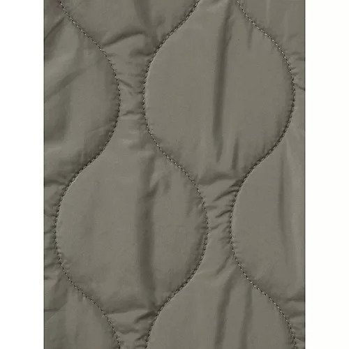 【ミディウミ/MidiUmi】のキルティングリバーシブルベスト 人気、トレンドファッション・服の通販 founy(ファニー) 　ファッション　Fashion　レディースファッション　Fashion for Women　アウター　Coat / Outerwear Collection　トップス・カットソー　Cut & Sew Tops　ベスト&ジレ / 重ね着スタイル　Vests & Gilets　キルティング　Quilted, Quilting　スタンド　Stand Collar, Upright Stand　ベスト　Vest, Waistcoat　ポケット　Pocket, Pocket Detail　リバーシブル　Reversible, Two-Sided　冬　Winter / This Winter　定番　Standard, Basic Item　other-3|ID: prp329100004716752 ipo3291000000035312671