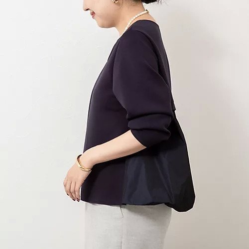 【ノーリーズソフィー/NOLLEY'S sophi】のウォッシャブルダンボール タフタバックバルーンプルオーバー インテリア・キッズ・メンズ・レディースファッション・服の通販 founy(ファニー) https://founy.com/ ファッション Fashion レディースファッション Fashion for Women トップス・カットソー Cut & Sew Tops カジュアルプルオーバー・ニットトップス Pullovers & Knit Tops / Casual Pullovers バッグ Bags 2025年 2025 2025-2026秋冬・A/W Autumn/Winter 2025–26 AW25–26 タフタ Taffeta, Structured Fabric バルーン Balloon, Balloon Silhouette フォルム Silhouette, Form |ID: prp329100004717774 ipo3291000000034089823