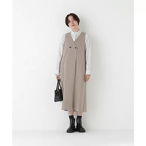【ヒューマンウーマン/HUMAN WOMAN】のTRストレッチVネックジャンスカ インテリア・キッズ・メンズ・レディースファッション・服の通販 founy(ファニー) https://founy.com/ ファッション Fashion レディースファッション Fashion for Women トップス・カットソー Cut & Sew Tops Vネックトップス V-Neck Tops / V-Cut Neckline Shirts おすすめ Recommended / Our Picks カットソー Cut and Sewn Top クラシカル Classical, Vintage-Inspired シンプル Simple, Minimal スタンダード Standard, Basic スタンド Stand Collar, Upright Stand ストレッチ Stretch, Stretchy Fabric ダブル Double, Double-Breasted ノースリーブ Sleeveless, No-Sleeve フリル Frill, Ruffle エレガント 上品 Elegant |ID: prp329100004717792 ipo3291000000034089971