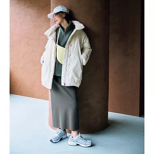 【ナンガ/NANGA】の【福田麻琴さんコラボ】【LEE別注】【洗える】ミドル丈 すっきりダウンコート 人気、トレンドファッション・服の通販 founy(ファニー) 　ファッションモデル・俳優・女優　Models　女性　Women　福田麻琴　Fukuda Makoto　ファッション　Fashion　レディースファッション　Fashion for Women　アウター　Coat / Outerwear Collection　コート・ロングコート・ピーコート　Long Coats, Peacoats & More　ダウンジャケット・軽量ダウン　Warm & Lightweight Down Jackets　コラボ　Collaboration, Collab　サイドジップ　Side Zip, Side Zipper　スリット　Slit, Slit Detail　ダウン　Down, Puffer　ミドル　Middle Length, Mid Height　人気　Popular, Best Seller　別注　Limited Edition, Custom Order　洗える　Machine Washable　other-2|ID: prp329100004717822 ipo3291000000034090197