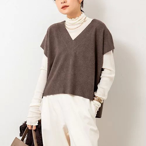 【ノーリーズ/NOLLEY'S】のウォッシャブルヘアリーVネックベスト 人気、トレンドファッション・服の通販 founy(ファニー) 　ファッション　Fashion　レディースファッション　Fashion for Women　アウター　Coat / Outerwear Collection　トップス・カットソー　Cut & Sew Tops　ベスト&ジレ / 重ね着スタイル　Vests & Gilets　Vネックトップス　V-Neck Tops / V-Cut Neckline Shirts　2025年　2025　2025-2026秋冬・A/W　Autumn/Winter 2025–26 AW25–26　おすすめ　Recommended / Our Picks　ショルダー　Shoulder, Shoulder Strap　ベスト　Vest, Waistcoat　ロング　Long, Long-Length　人気　Popular, Best Seller　洗える　Machine Washable　秋　Autumn　other-3|ID: prp329100004717824 ipo3291000000034090213