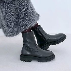【エンチャンテッド/enchanted】 本革ストレッチサイドジップタンクソールブーツ人気、トレンドファッション・服の通販 founy(ファニー) ファッション Fashion レディースファッション Fashion for Women おすすめ Recommended / Our Picks サイドジップ Side Zip, Side Zipper シンプル Simple, Minimal ボトム Bottoms, Lower Wear 定番 Standard, Basic Item |ID:prp329100004721544