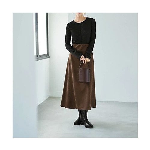 【スタイルデリ/STYLE DELI】のピンタックふんわりシアートップス 人気、トレンドファッション・服の通販 founy(ファニー) 　ファッション　Fashion　レディースファッション　Fashion for Women　トップス・カットソー　Cut & Sew Tops　イエロー　Yellow　インナー　Innerwear　春　Spring　秋　Autumn　カーディガン　Cardigan, Knitwear　コンパクト　Compact, Small Size　サロペット　Overalls, Salopette　シアー　Sheer, See-Through　シンプル　Simple, Minimal　ジャケット　Jacket, Outerwear　ストレート　Straight, Straight Cut　スリット　Slit, Slit Detail　センター　Center, Center Line　デコルテ　Décolleté, Neckline　定番　Standard, Basic Item　長袖　Long Sleeve, Full Sleeve　フィット　Fit, Slim Fit　ラウンド　Round, Round Neck　冬　Winter / This Winter　夏　Summer　other-2|ID: prp329100004722655 ipo3291000000034133575