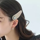 【フィービィー/phoebe】のクラッシービジューヘアピン/ベロア 人気、トレンドファッション・服の通販 founy(ファニー) ファッション Fashion レディースファッション Fashion for Women トップス・カットソー Cut & Sew Tops ベロアトップス Velour Tops / Velvet-Look Items クラシック Classic, Timeless Style ダウン Down, Puffer ビジュー Bijou, Jewel-like Accent ベロア Velour, Soft Velvet モチーフ Motif, Design Theme エレガント 上品 Elegant thumbnail ベージュ|ID: prp329100004725086 ipo3291000000034144144