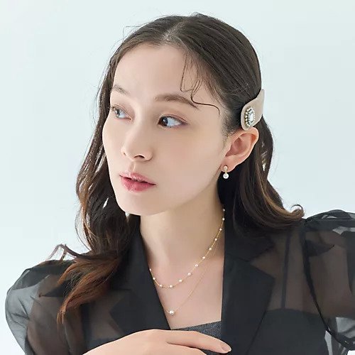 【フィービィー/phoebe】のクラッシービジューヘアピン/ベロア 人気、トレンドファッション・服の通販 founy(ファニー) ファッション Fashion レディースファッション Fashion for Women トップス・カットソー Cut & Sew Tops ベロアトップス Velour Tops / Velvet-Look Items クラシック Classic, Timeless Style ダウン Down, Puffer ビジュー Bijou, Jewel-like Accent ベロア Velour, Soft Velvet モチーフ Motif, Design Theme エレガント 上品 Elegant other-3|ID: prp329100004725086 ipo3291000000034144147