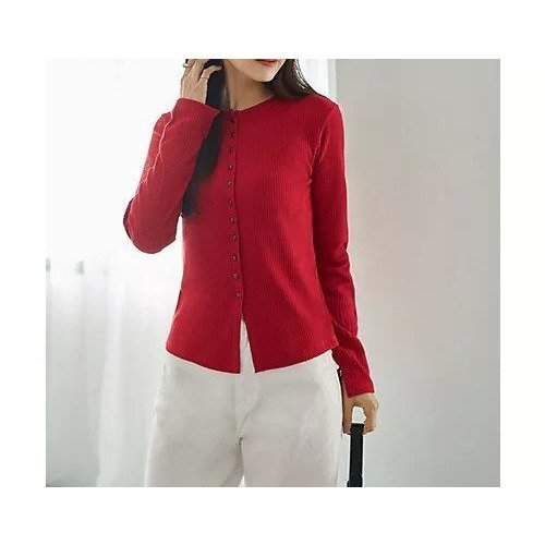 【スタイルデリ/STYLE DELI】のボタンいっぱいリブカットソートップス インテリア・キッズ・メンズ・レディースファッション・服の通販 founy(ファニー) 　ファッション　Fashion　レディースファッション　Fashion for Women　トップス・カットソー　Cut & Sew Tops　カットソー・ベーシックTシャツ　Cut-and-Sewn Tops / Stretch Tees & Basics　カットソー　Cut and Sewn Top　カーディガン　Cardigan, Knitwear　サロペット　Overalls, Salopette　シェイプ　Shape, Slim Fit　ジャケット　Jacket, Outerwear　ストレート　Straight, Straight Cut　スリット　Slit, Slit Detail　センター　Center, Center Line　定番　Standard, Basic Item　人気　Popular, Best Seller　長袖　Long Sleeve, Full Sleeve　バランス　Balance, Style Balance　フィット　Fit, Slim Fit　フォルム　Silhouette, Form　フロント　Front, Front Design　冬　Winter / This Winter　夏　Summer　レッド|ID: prp329100004725209 ipo3291000000034930869