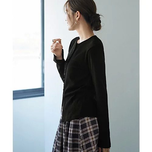 【スタイルデリ/STYLE DELI】のボタンいっぱいリブカットソートップス 人気、トレンドファッション・服の通販 founy(ファニー) 　ファッション　Fashion　レディースファッション　Fashion for Women　トップス・カットソー　Cut & Sew Tops　カットソー・ベーシックTシャツ　Cut-and-Sewn Tops / Stretch Tees & Basics　カットソー　Cut and Sewn Top　カーディガン　Cardigan, Knitwear　サロペット　Overalls, Salopette　シェイプ　Shape, Slim Fit　ジャケット　Jacket, Outerwear　ストレート　Straight, Straight Cut　スリット　Slit, Slit Detail　センター　Center, Center Line　定番　Standard, Basic Item　人気　Popular, Best Seller　長袖　Long Sleeve, Full Sleeve　バランス　Balance, Style Balance　フィット　Fit, Slim Fit　フォルム　Silhouette, Form　フロント　Front, Front Design　冬　Winter / This Winter　夏　Summer　other-3|ID: prp329100004725209 ipo3291000000034930873