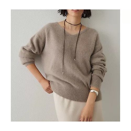 【ウィムガゼット/Whim Gazette】のフォックスウール Vネックプルオーバー インテリア・キッズ・メンズ・レディースファッション・服の通販 founy(ファニー) 　ファッション　Fashion　レディースファッション　Fashion for Women　トップス・カットソー　Cut & Sew Tops　カジュアルプルオーバー・ニットトップス　Pullovers & Knit Tops / Casual Pullovers　Vネックトップス　V-Neck Tops / V-Cut Neckline Shirts　2025年　2025　2025-2026秋冬・A/W　Autumn/Winter 2025–26 AW25–26　おすすめ　Recommended / Our Picks　インナー　Innerwear　デコルテ　Décolleté, Neckline　フォックス　Fox, Fox Fur　エレガント 上品　Elegant　モカ|ID: prp329100004729612 ipo3291000000034167027