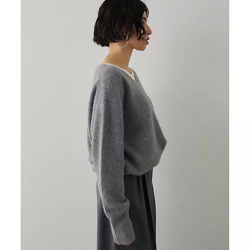 【ウィムガゼット/Whim Gazette】のフォックスウール Vネックプルオーバー 人気、トレンドファッション・服の通販 founy(ファニー) 　ファッション　Fashion　レディースファッション　Fashion for Women　トップス・カットソー　Cut & Sew Tops　カジュアルプルオーバー・ニットトップス　Pullovers & Knit Tops / Casual Pullovers　Vネックトップス　V-Neck Tops / V-Cut Neckline Shirts　2025年　2025　2025-2026秋冬・A/W　Autumn/Winter 2025–26 AW25–26　おすすめ　Recommended / Our Picks　インナー　Innerwear　デコルテ　Décolleté, Neckline　フォックス　Fox, Fox Fur　エレガント 上品　Elegant　other-3|ID: prp329100004729612 ipo3291000000034167033