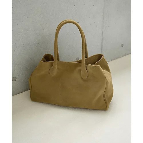 【ウィムガゼット/Whim Gazette】の【Hoaw.】BIG TOTE インテリア・キッズ・メンズ・レディースファッション・服の通販 founy(ファニー) 　ファッション　Fashion　レディースファッション　Fashion for Women　バッグ　Bags　アクセサリー　Fashion Accessories　イタリア　Italy　シューズ　Shoes, Footwear　フォルム　Silhouette, Form　ポケット　Pocket, Pocket Detail　旅行　Travel　エレガント 上品　Elegant　2025年　2025　2025-2026秋冬・A/W　Autumn/Winter 2025–26 AW25–26　カーキ|ID: prp329100004729669 ipo3291000000034167444